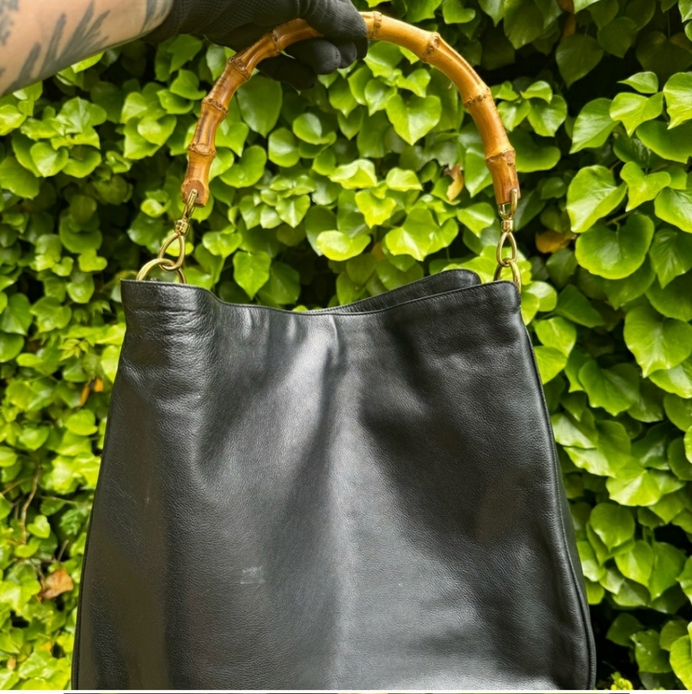 Vintage GUCCI Black Bamboo HANDLE Shoulder Bag
